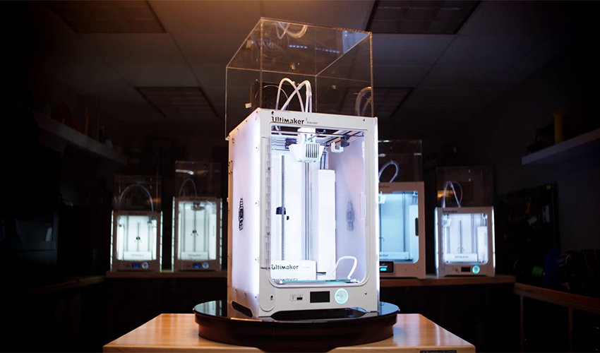 Ultimaker safety enclosure and filtration by Ultimate 3D Printing Store
