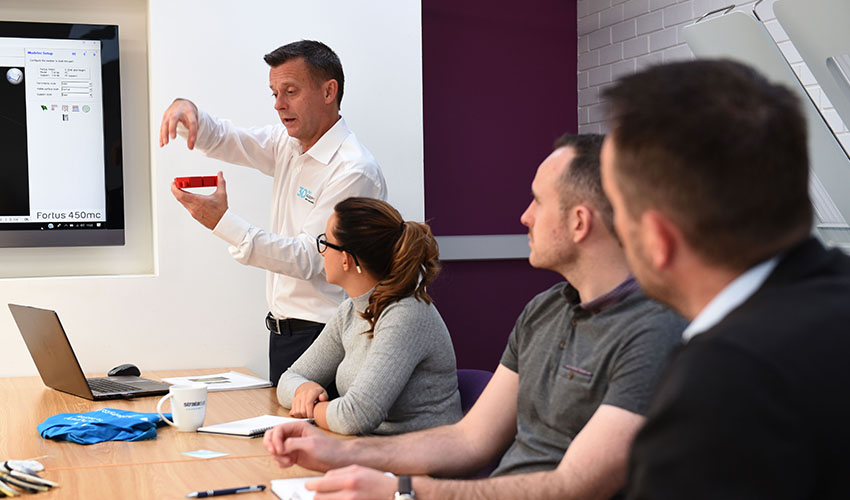 How to choose the right training in 3D printing: Experts give their advice!