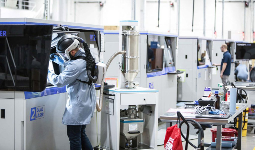 What are the risks associated with FDM and metal 3D printing?