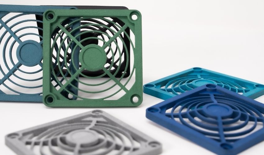 DyeMansion and Stratasys Jointly Create Reference Architecture for Production-Scale Additive Manufacturing