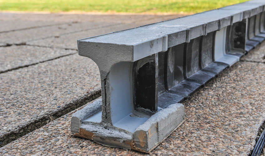 3D Printed Beams Made From Recycled Plastic Replace Reinforced Concrete