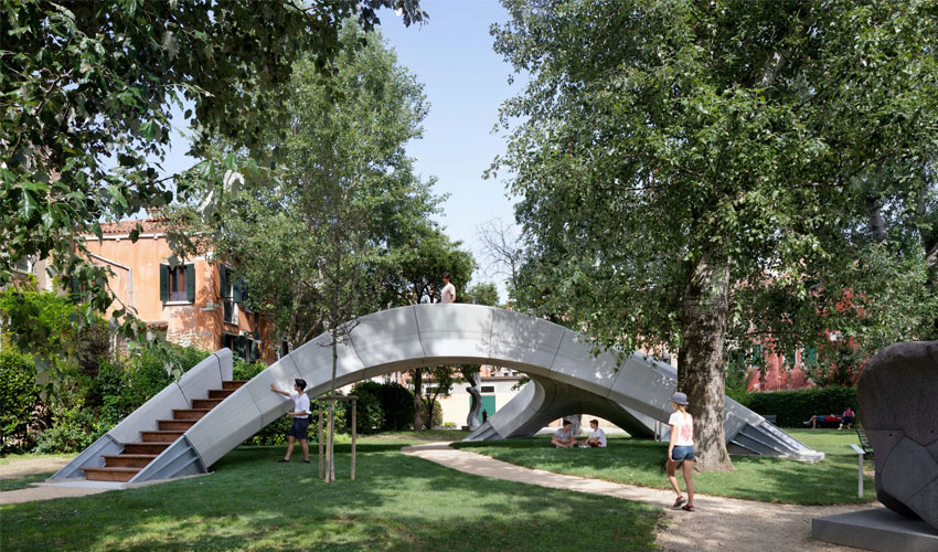 Striatus, The First 3D Printed Bridge Made From Unreinforced Concrete