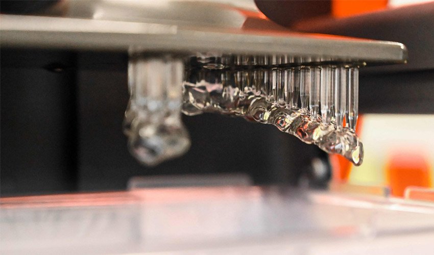 A New Resin 3D Printer Combines a CT Scanner and Light to Increase its Speed