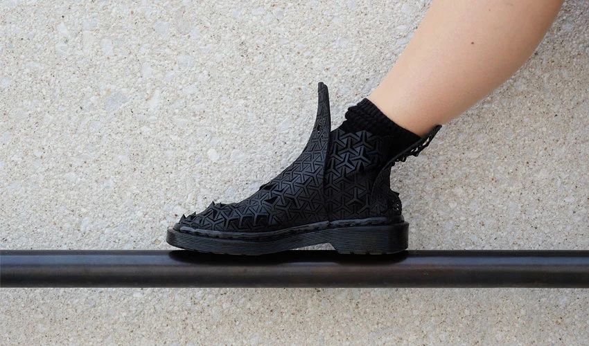 Auxetic Wear, a 3D Printed Shoe That Adapts to Your Foot