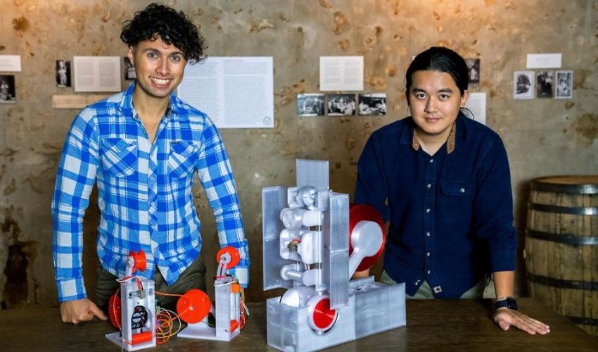 Machine to Recycle Waste Plastic Into Filament for 3D Printing Wins Major Award