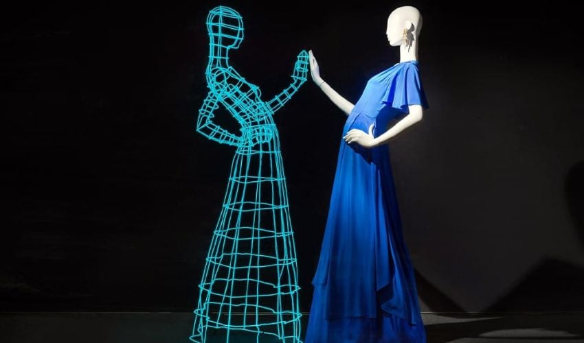 Mark Zuckerberg Makes 3D Printed Dresses for His Daughters