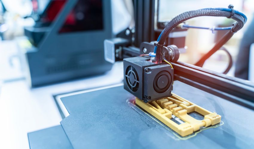 Industrial 3D Printer Shipments Suffer While Desktop Continues to Soar