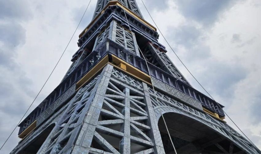 3D Printed Eiffel Tower Made From Ocean Waste Marks Olympics in Czechia