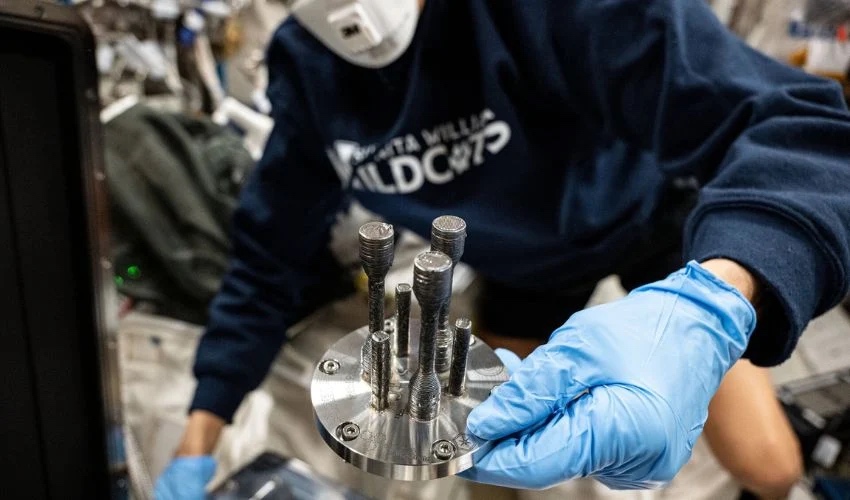 ISS metal 3D printing