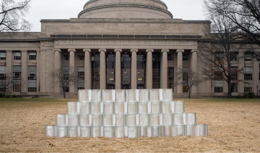 MIT Engineers 3D printed glass bricks and built a wall on MIT's campus
