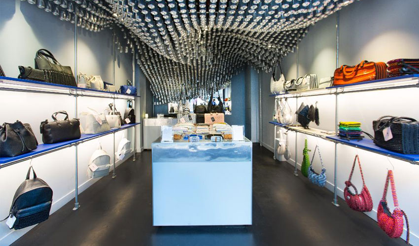 Bottletop: the 3D Printed Store in London