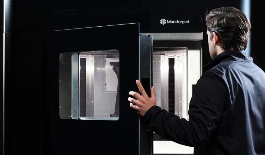 sell Markforged to Stratasys