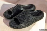 Asics Unveils 3D Printed Recovery Slides for Athletes