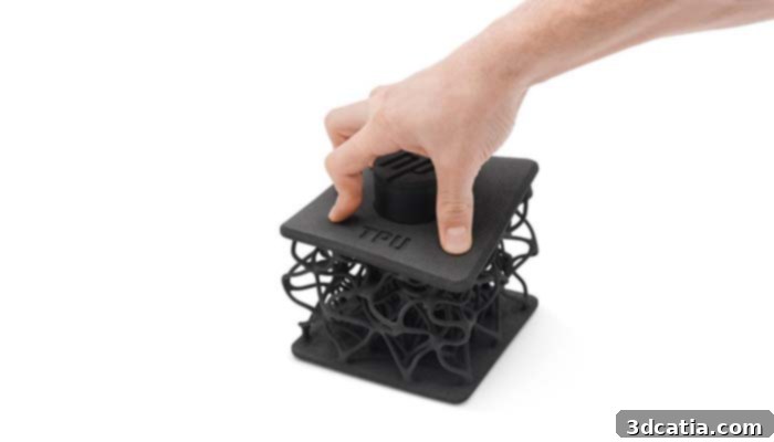 Flexible, elastic cube printed with BASF ULTRASINT™ TPU material on HP Jet Fusion 5200