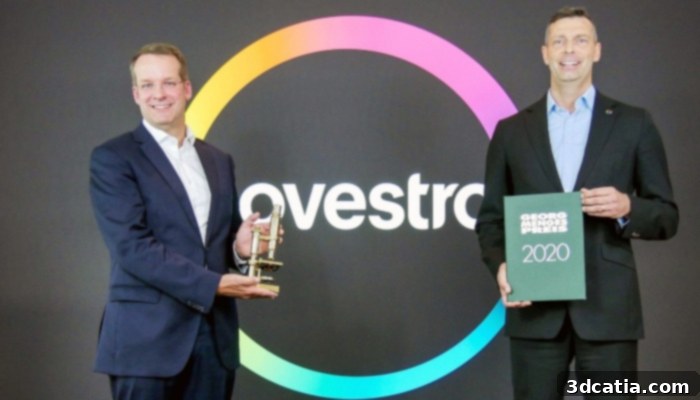 Prof. Christian Hopmann (left), Head of the Institute of Plastics Processing at RWTH Aachen University, presented Markus Steilemann with the Georg Menges Prize.
