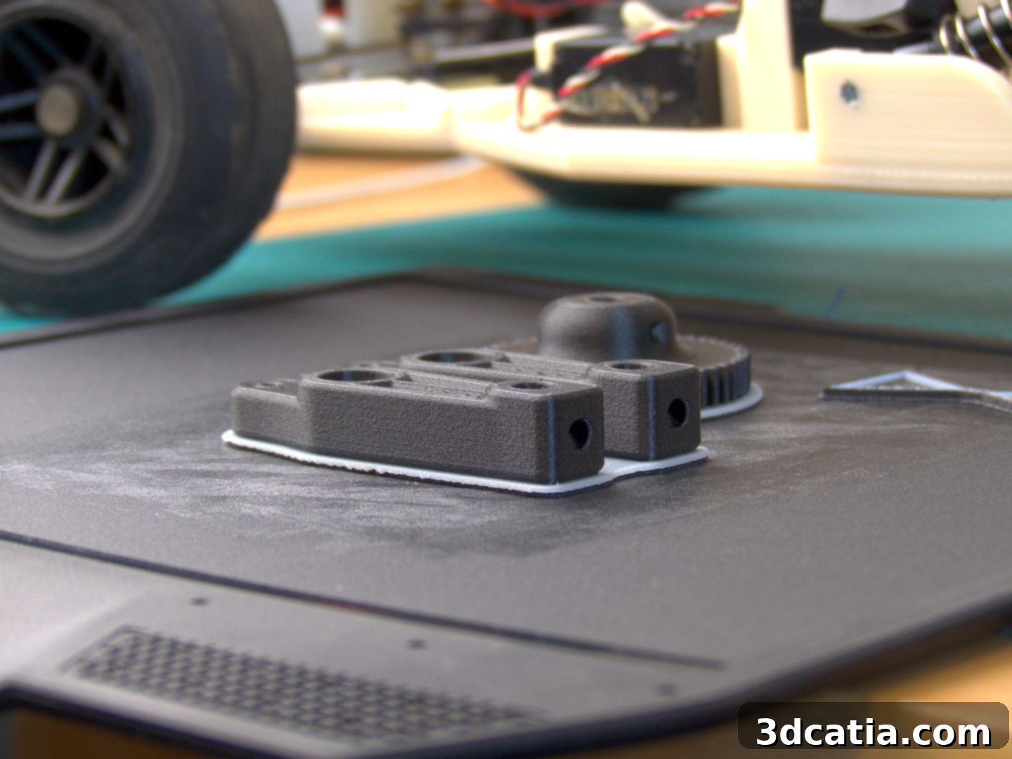 RC car suspension mount printed with PA-CF on Method X