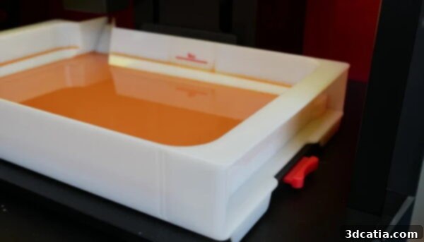 The resin tank (vat) can be removed and reinstalled in just a few moments using fixing clips.