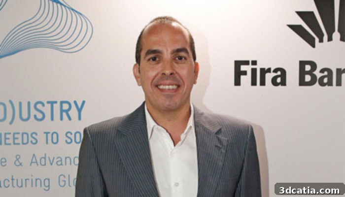 Miquel Serrano, Director of IN(3D)USTRY, leading the discussion on additive manufacturing.